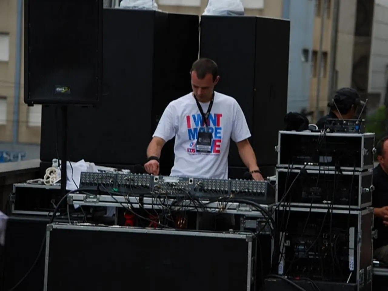 Develop Your Business Identity through Complimentary Media Resources in Our Ibiza Training...