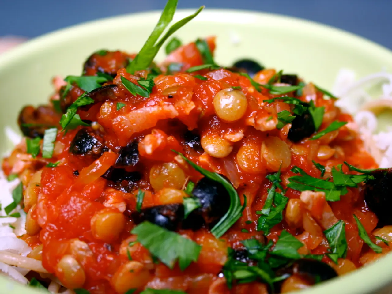 Kitchen color customization is possible, experts confirm, as long as the right color combinations...