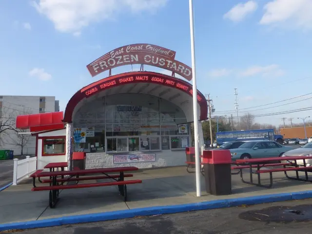 Determine the winner of Shed of the Year 2025: Your vote counts!