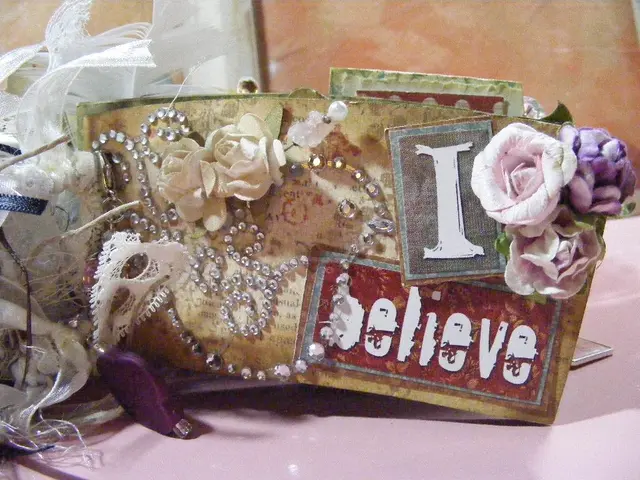 Affordable Holiday Gift Suggestions Under 1000 Rupees Guaranteed to Bring Joy to Every Recipient