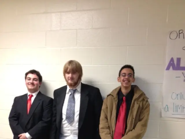 Attend your upcoming social gathering in style with trendy sports jackets from OvercoatUSA,...