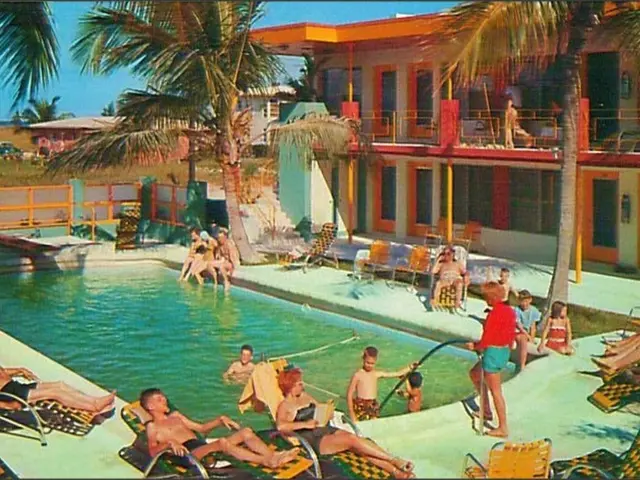 Swimming Pools Comparison: Which Personalized Choice Suits You Best between Lap Pools and Endless...