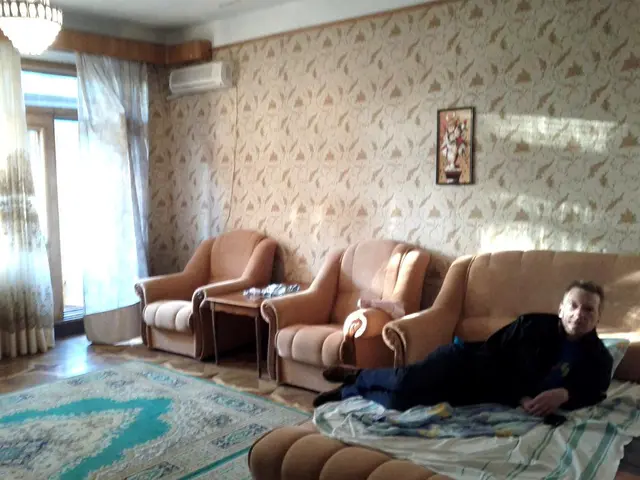 Soaring popularity of streamlined elegance among Gen Z: Prioritizing quality over volume of...