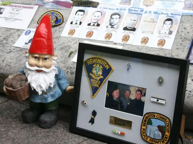 Creative Wrapping Technique: Tape Art Christmas Gifts