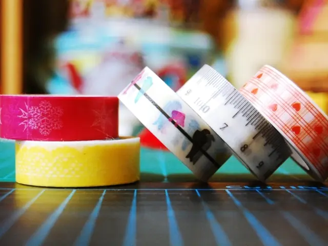 Innovative Application of Washi Tape: Inspiring Methods for Craftwork Enhancement