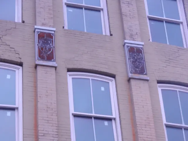 Crystal-clear object 림峰 Window Cleaner