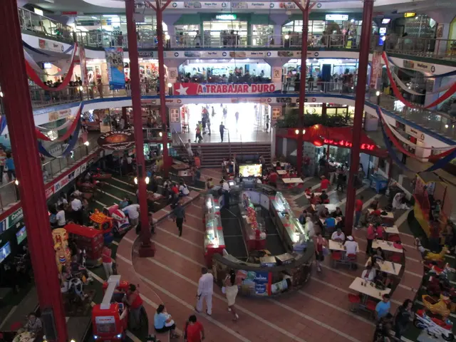 Enthusiastic Residents of Delhi Rejoice Over Opening of Refreshing Water Park Area