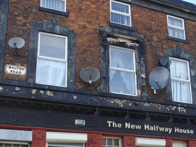 Determining Ideal Width for Curtains: A Guide to Achieving Visual Appeal – Discover the Differences...