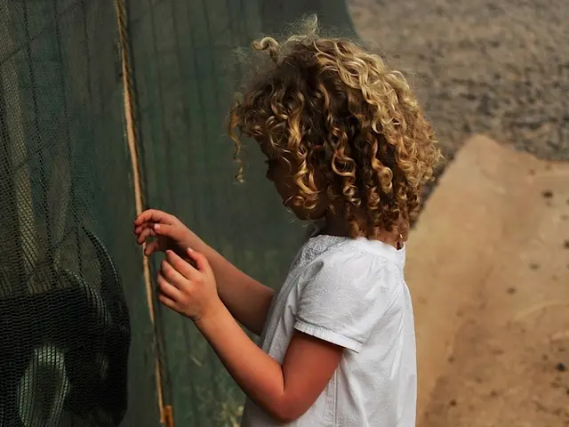 Swift deal! The stylish Keen hiking boots, loved by us, have been slashed by 55% in women's sizes....