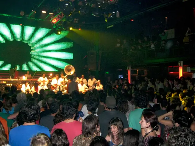 Impact of Music on Visual Perception: Examining the Effect of Soundtracks on Scenes through...